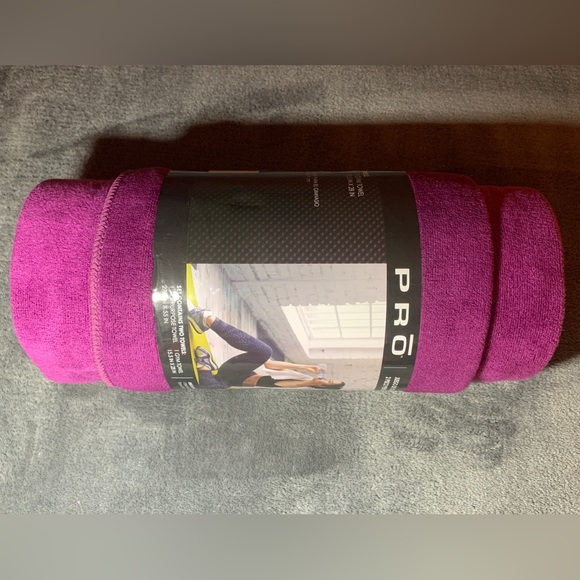 NWT PRO GYM TOWEL SET - Picture 4 of 7